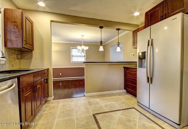 8904 La Costa Road Louisville, KY 40299 - Photo 7 of 44 Kitchen3