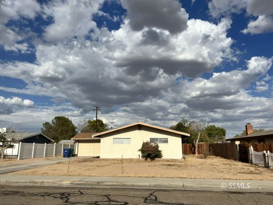 408 Karin Street Ridgecrest, CA 93555 - Photo 1 of 26
