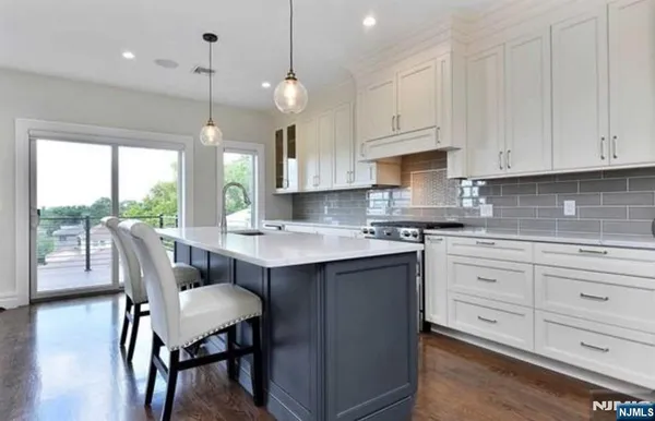 $6,900 | 269 9th Street, Unit B, Palisades Park, NJ 07650