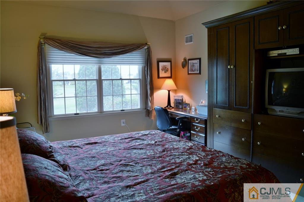 34 Chichester Road Monroe Township, NJ 08831 - Photo 14 of 18 Gallery Image 14