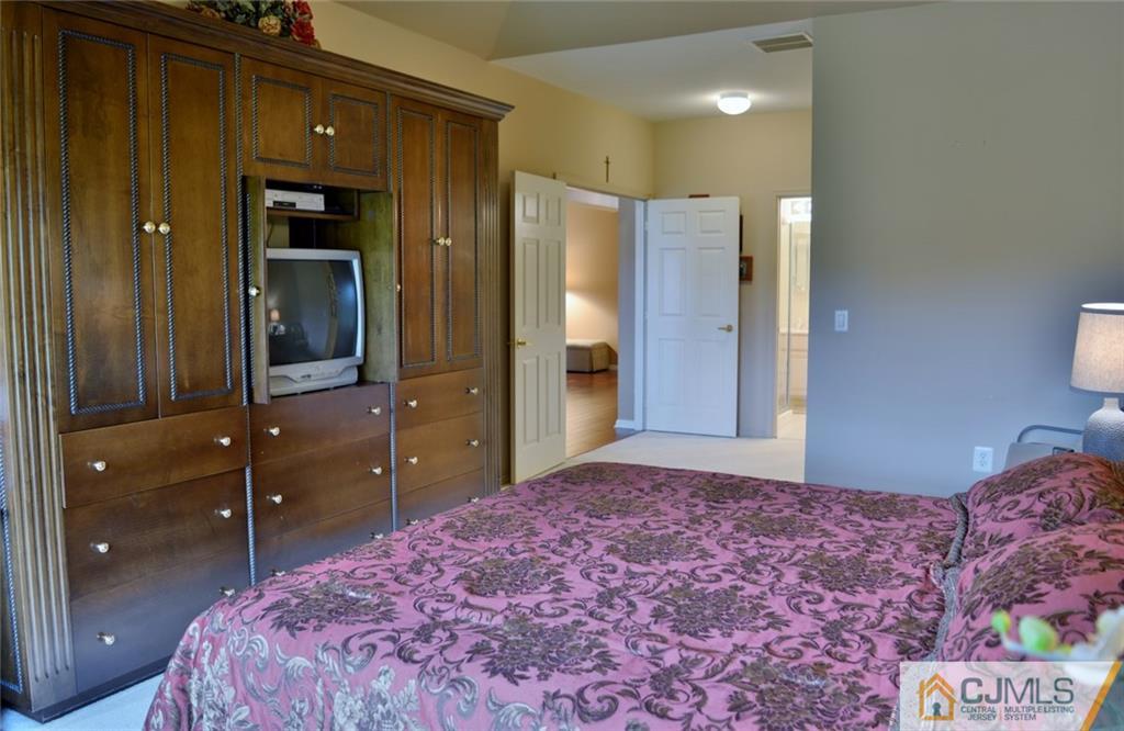 34 Chichester Road Monroe Township, NJ 08831 - Photo 15 of 18 Gallery Image 15
