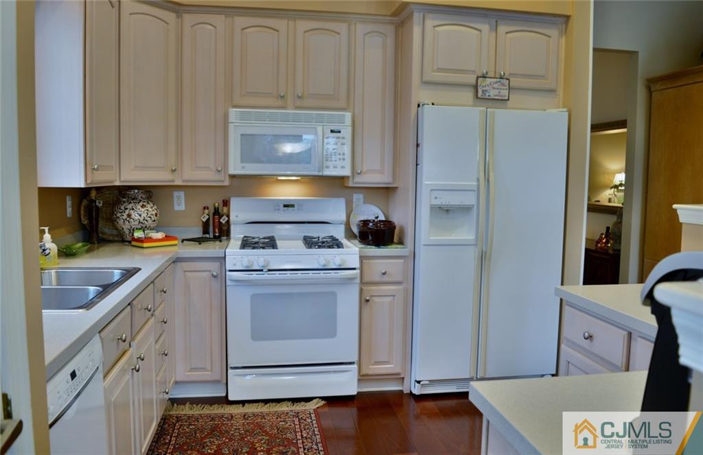 34 Chichester Road Monroe Township, NJ 08831 - Photo 5 of 18 Gallery Image 5