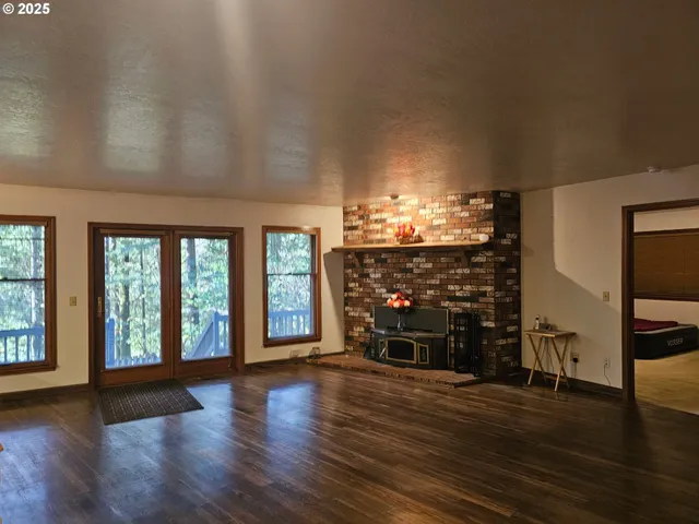 $685,000 | 1107 Winchuck River Road, Brookings, OR 97415