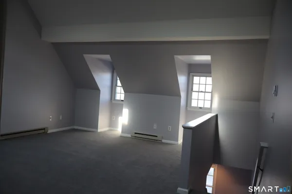 $3,200 | 15 Boughton Street, Unit 4, Danbury, CT 06810