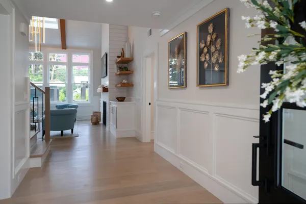 a view of walk in closet