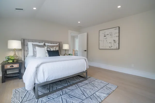 $3,500,000 | 171 Searsville Road, South Dennis, MA 02660