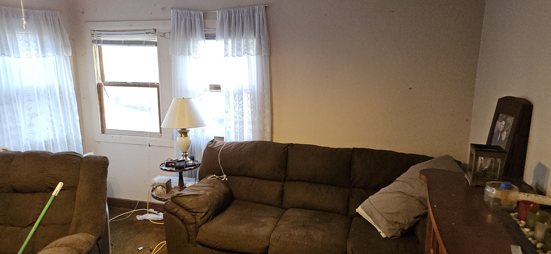 4820 8th Street Rock Island, IL 61201 - Photo 14 of 17 a living room with furniture and a window