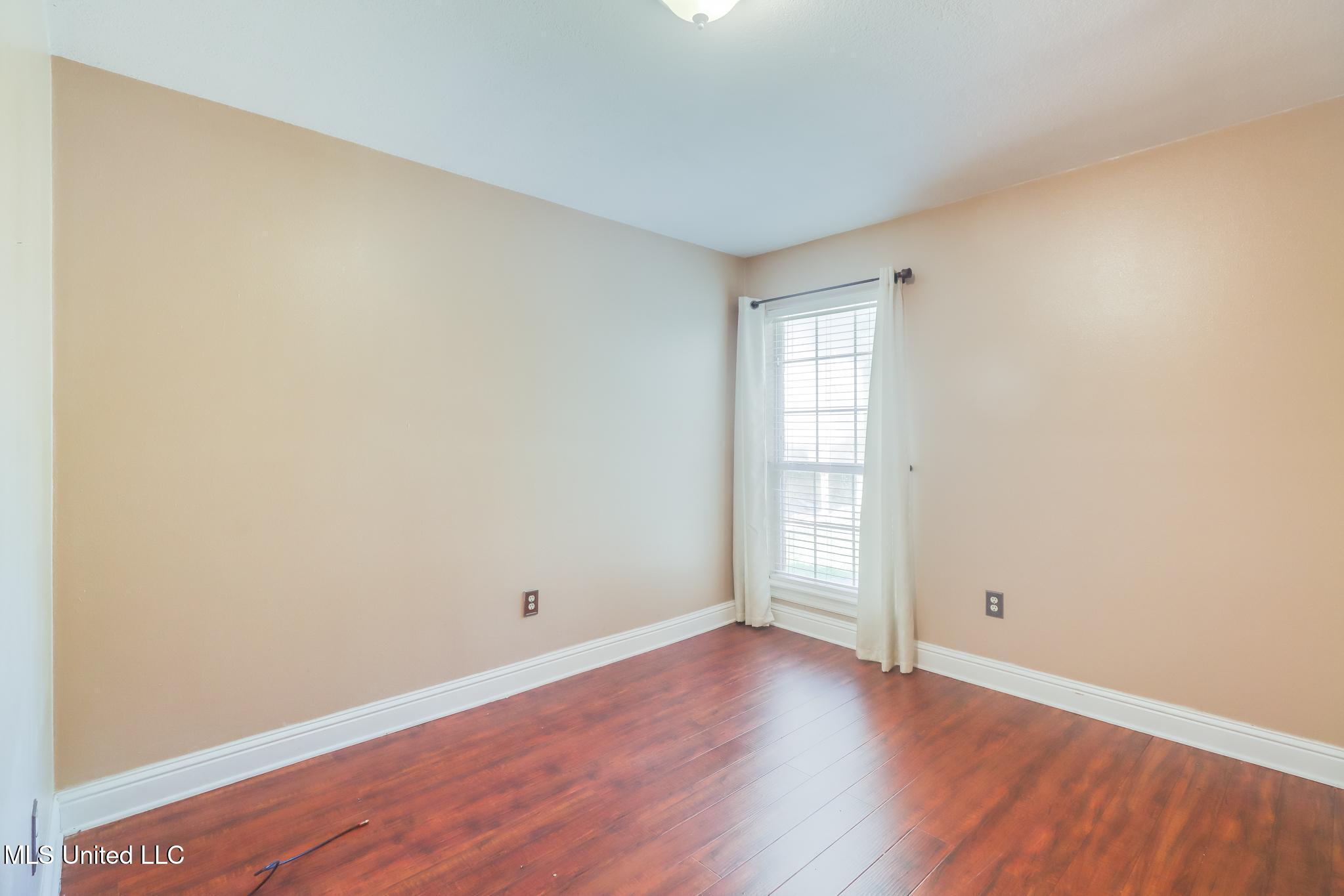 6909 Rue Mornay North Biloxi, MS 39532 - Photo 11 of 20 Photo Jul 02 2025, 10 14 10 AM (2)