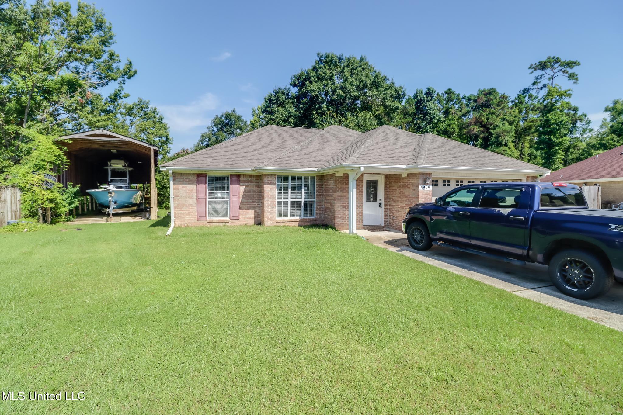 6909 Rue Mornay North Biloxi, MS 39532 - Photo 2 of 20 Photo Jul 02 2025, 10 20 03 AM (2)
