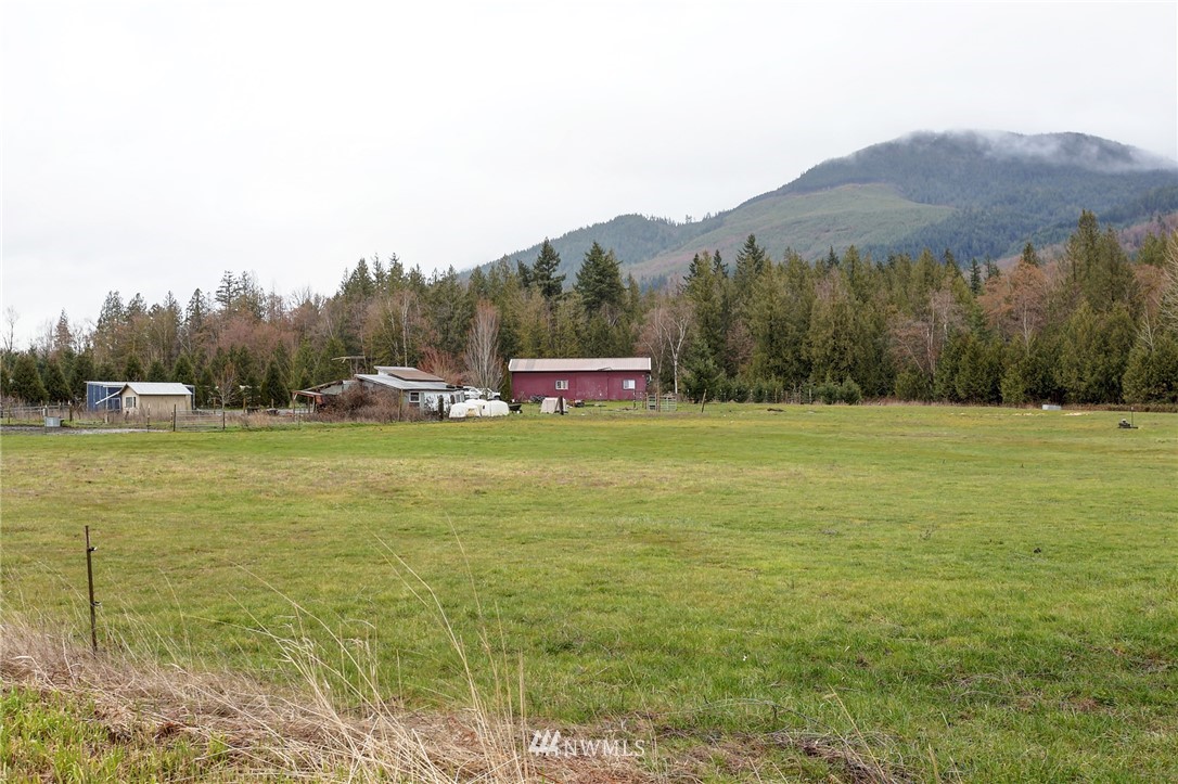 6632 Siper Road Everson, WA 98247 - Photo 3 of 25
