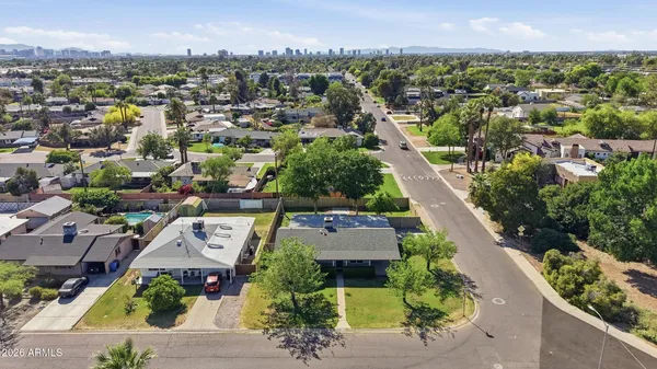 $799,999 | 3144 North 34th Street, Phoenix, AZ 85018