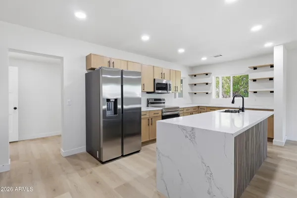 $799,999 | 3144 North 34th Street, Phoenix, AZ 85018