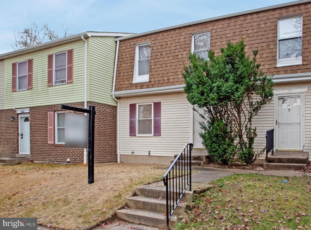 1805 Graybird Court Severn, MD 21144 - Photo 28 of 35 a front view of a house with garden