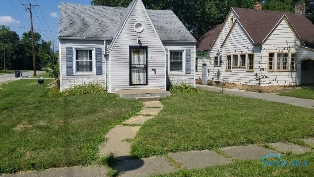 901 Cuthbert Road Toledo, OH 43607 - Photo 1 of 2 Gallery Image 1