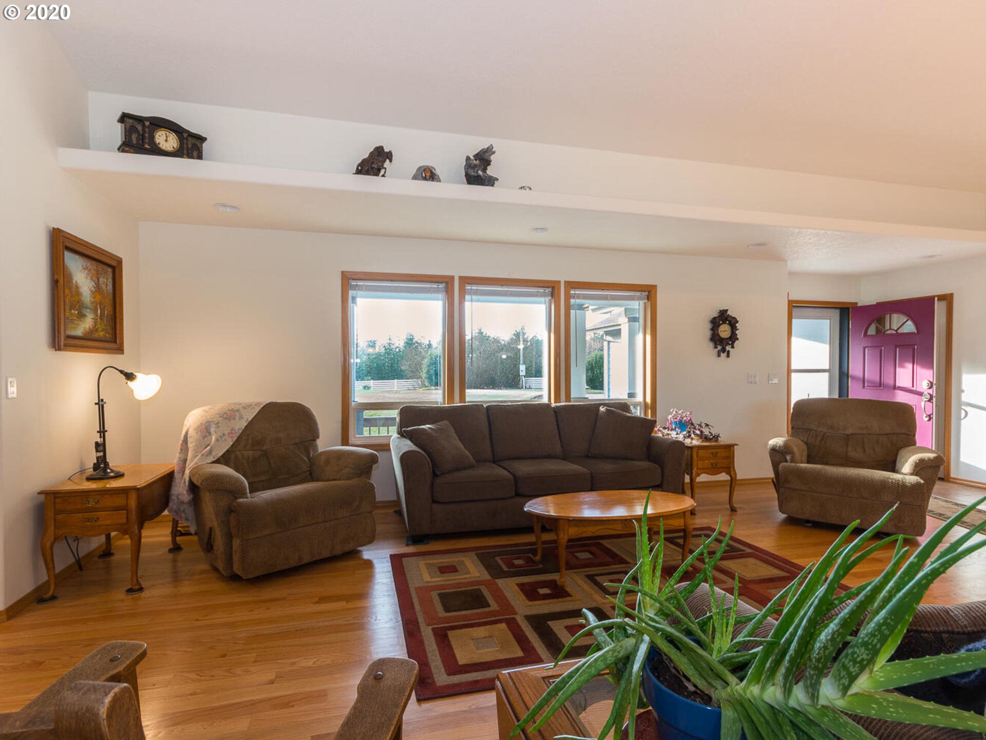 29830 Southeast Currin Road Estacada, OR 97023 - Photo 11 of 32 Gallery Image 11