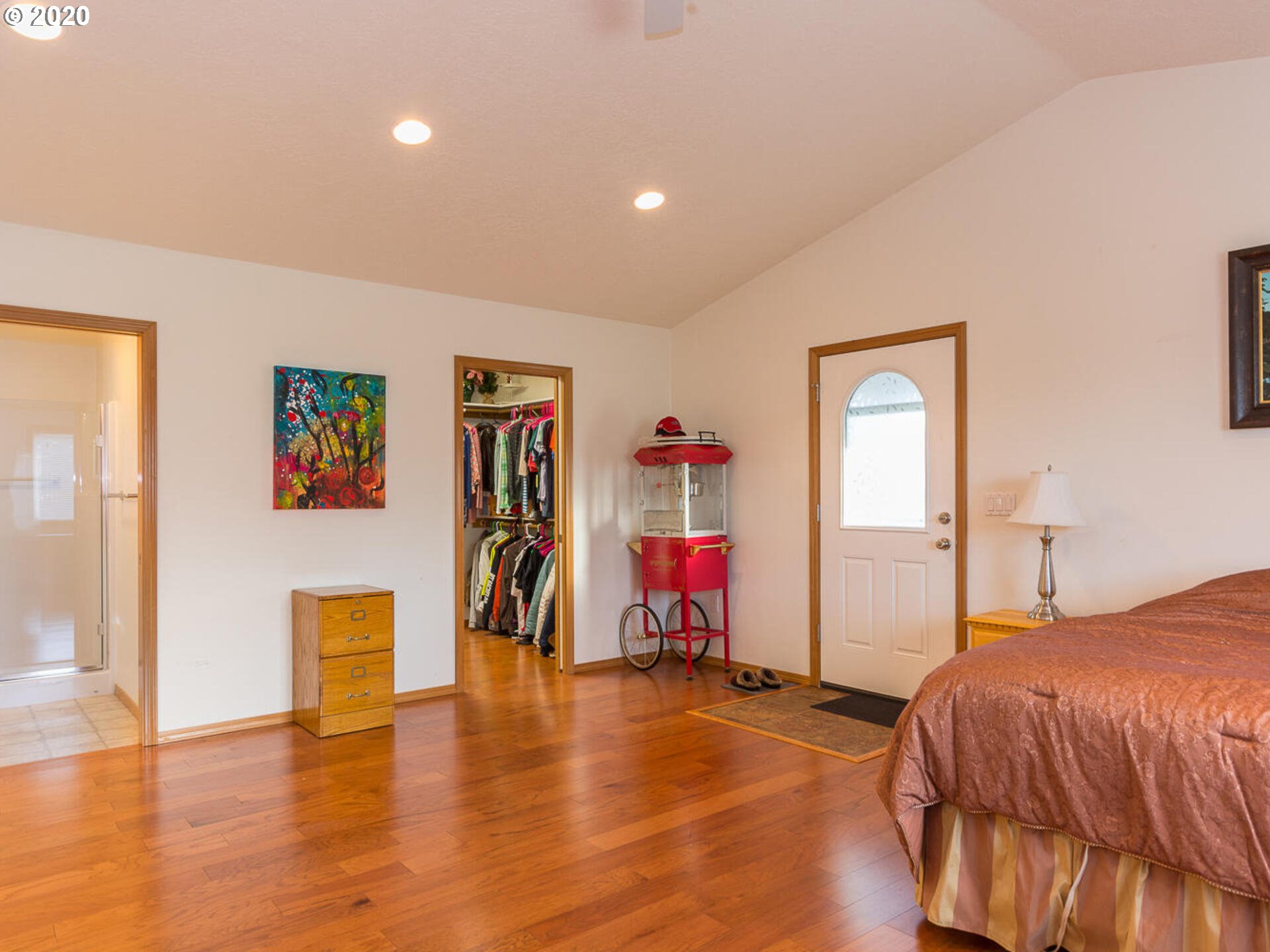 29830 Southeast Currin Road Estacada, OR 97023 - Photo 21 of 32 Gallery Image 21