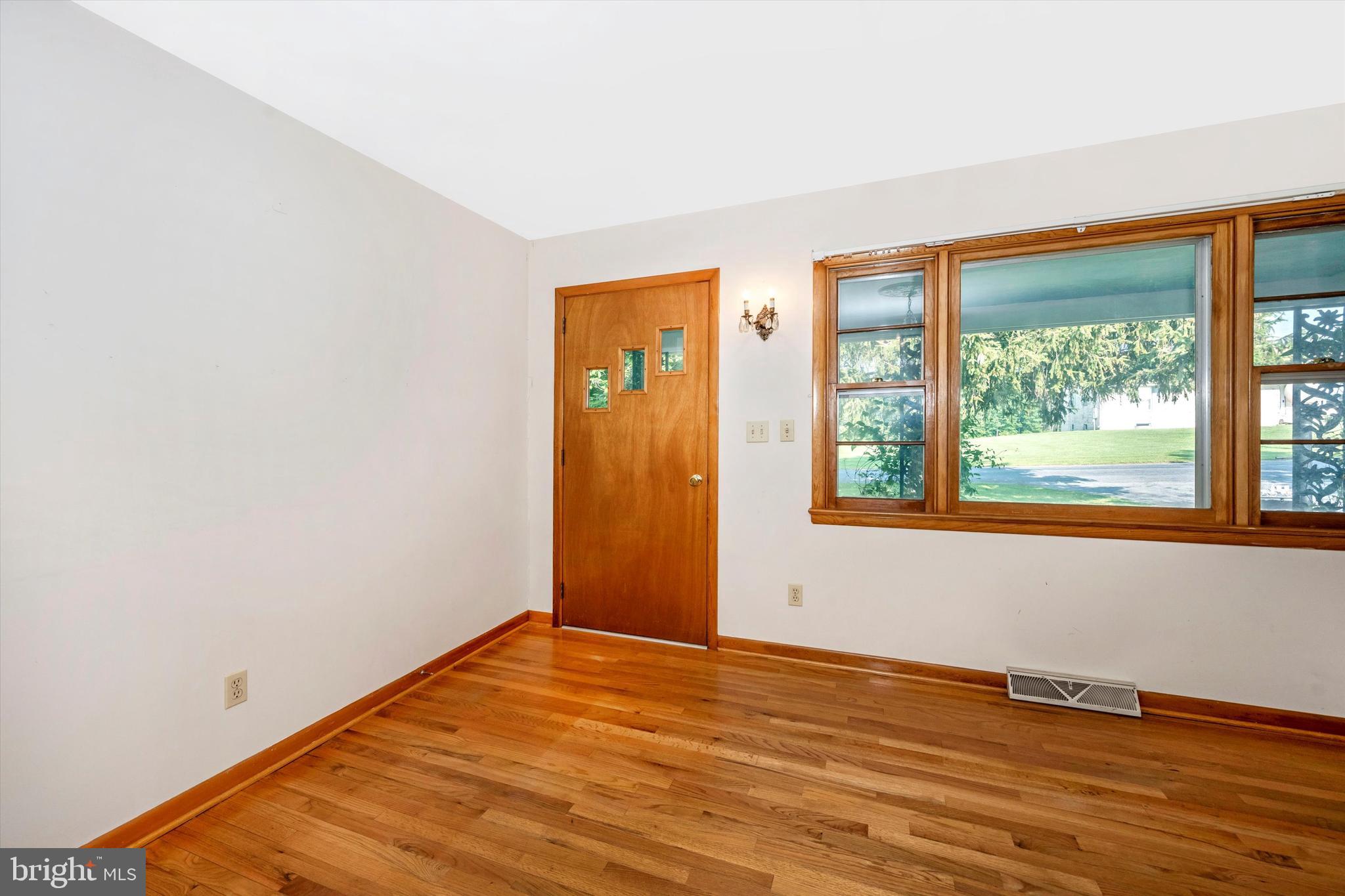 11802 Cash Smith Road Keymar, MD 21757 - Photo 3 of 37 Welcome!