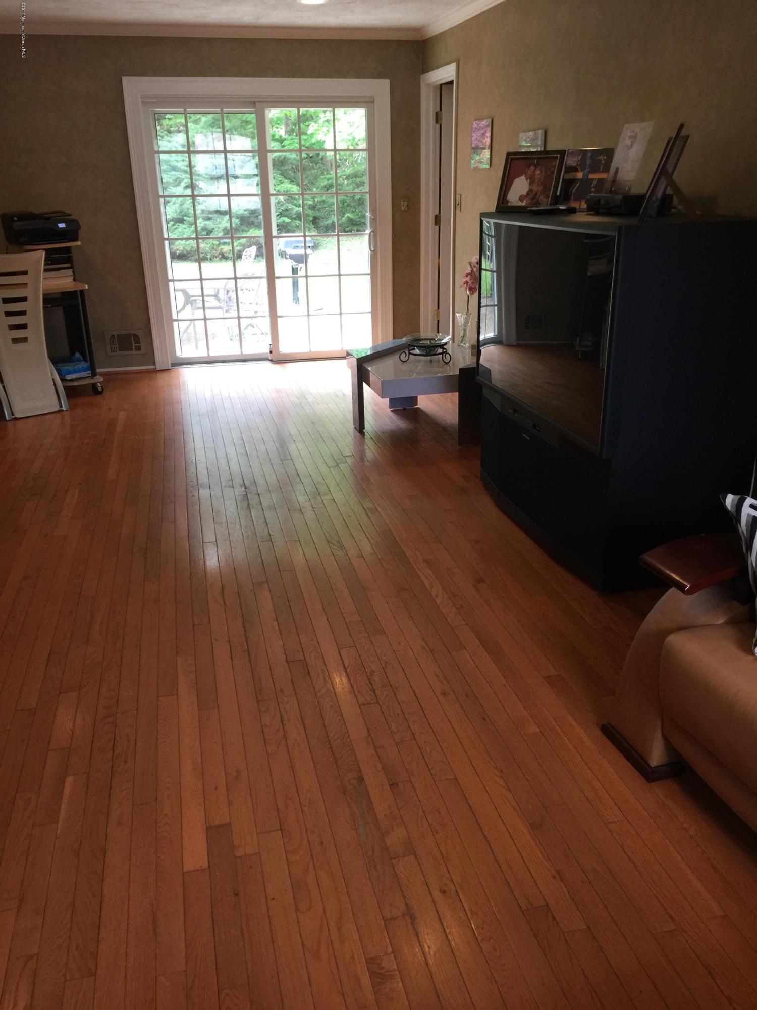 5 Bruce Road Morganville, NJ 07751 - Photo 14 of 14 5 Bruce family room