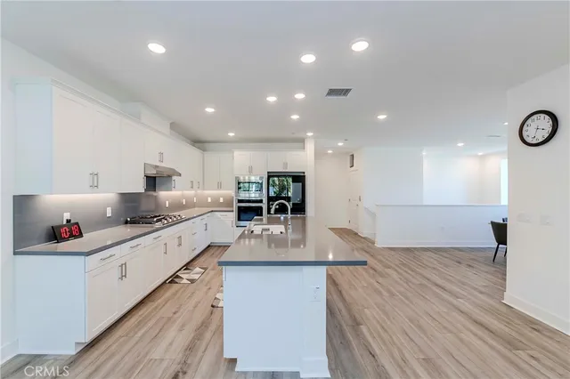 $1,100,000 | 5000 Clementine Lane, Cypress, CA 90630