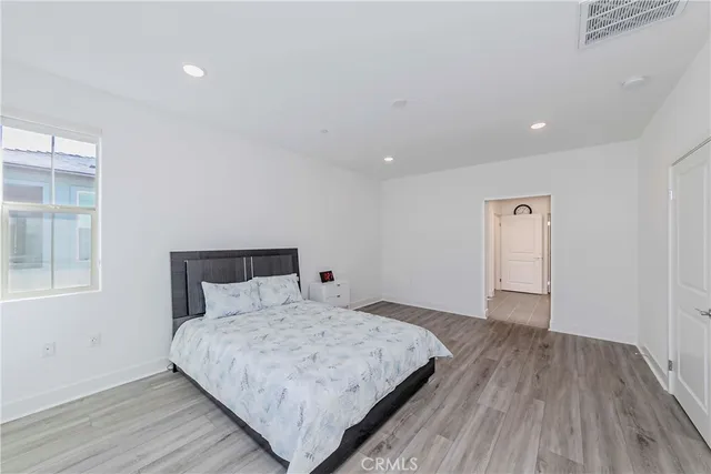 $1,100,000 | 5000 Clementine Lane, Cypress, CA 90630