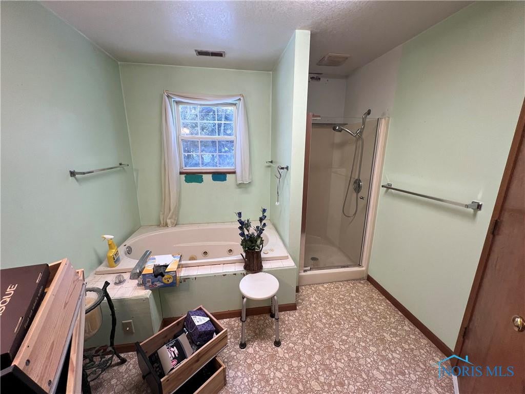 2250 Manoa Road Toledo, OH 43615 - Photo 24 of 27 Gallery Image 24