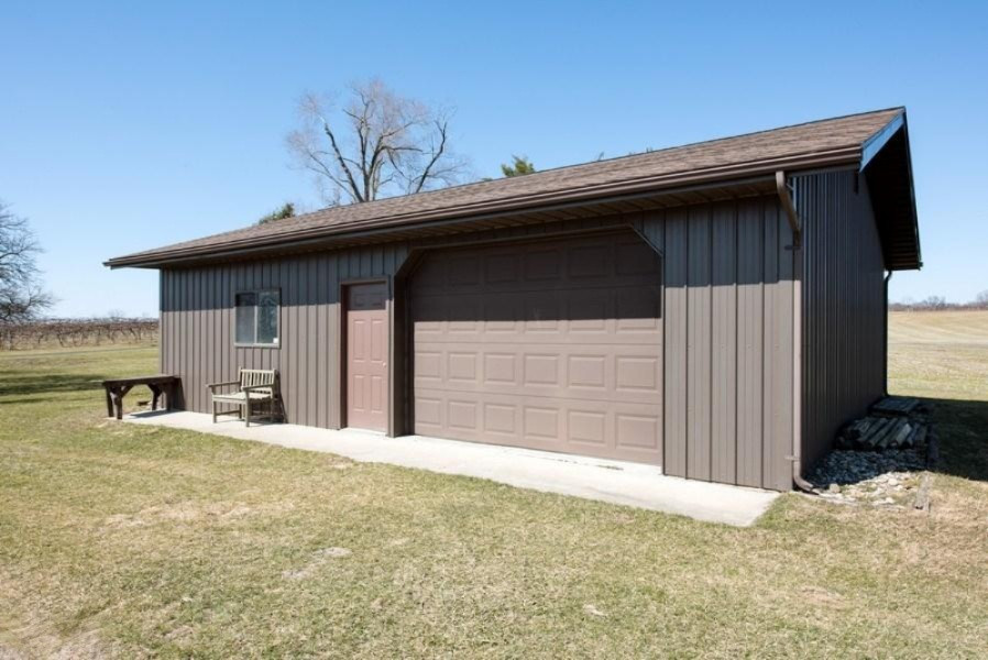 10468 Hills Road Baroda, MI 49101 - Photo 27 of 33 23