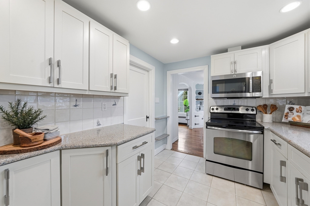 40 Englewood Road Winchester, MA 01890 - Photo 21 of 42