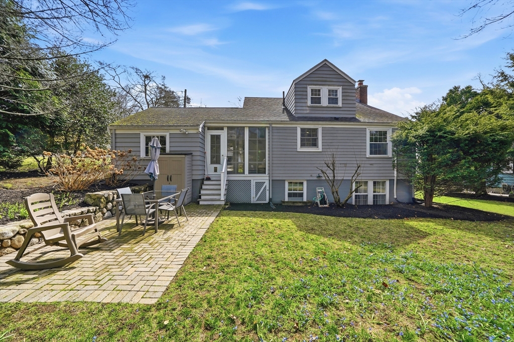 40 Englewood Road Winchester, MA 01890 - Photo 41 of 42