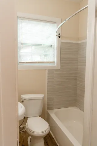 $1,050 | 515.5 North Monroe Street, Tallahassee, FL 32303