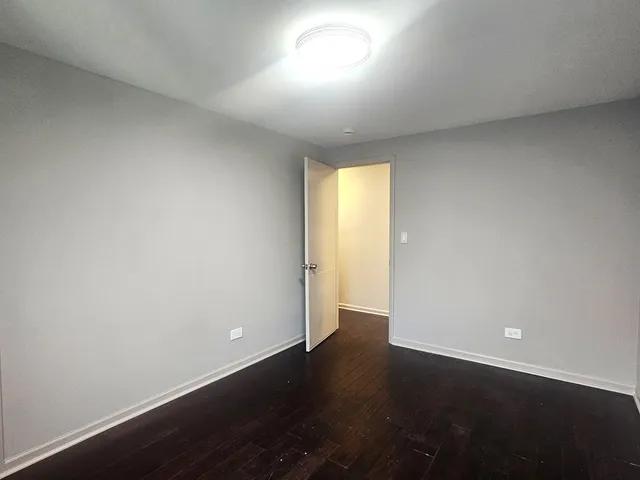 $2,200 | 841 Oxford Place, Wheeling, IL 60090