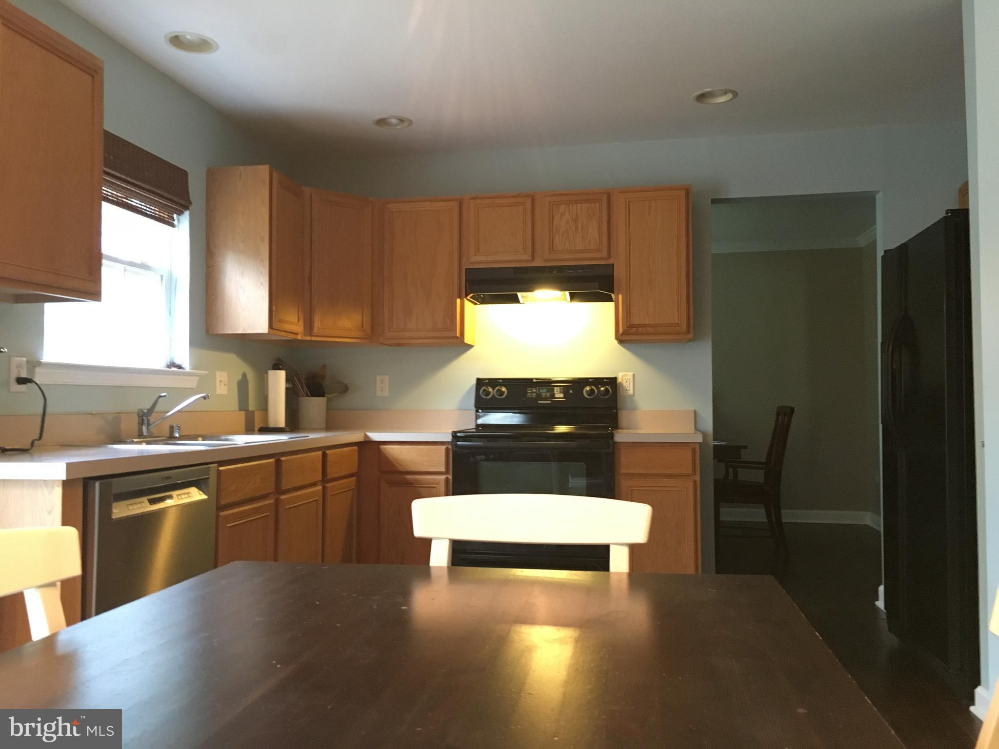 1107 Top Ridge Court Odenton, MD 21113 - Photo 11 of 30 Lots of Room