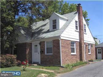 513 W Road Ridley Park, PA 19078 - Photo 2 of 8 Exterior Side