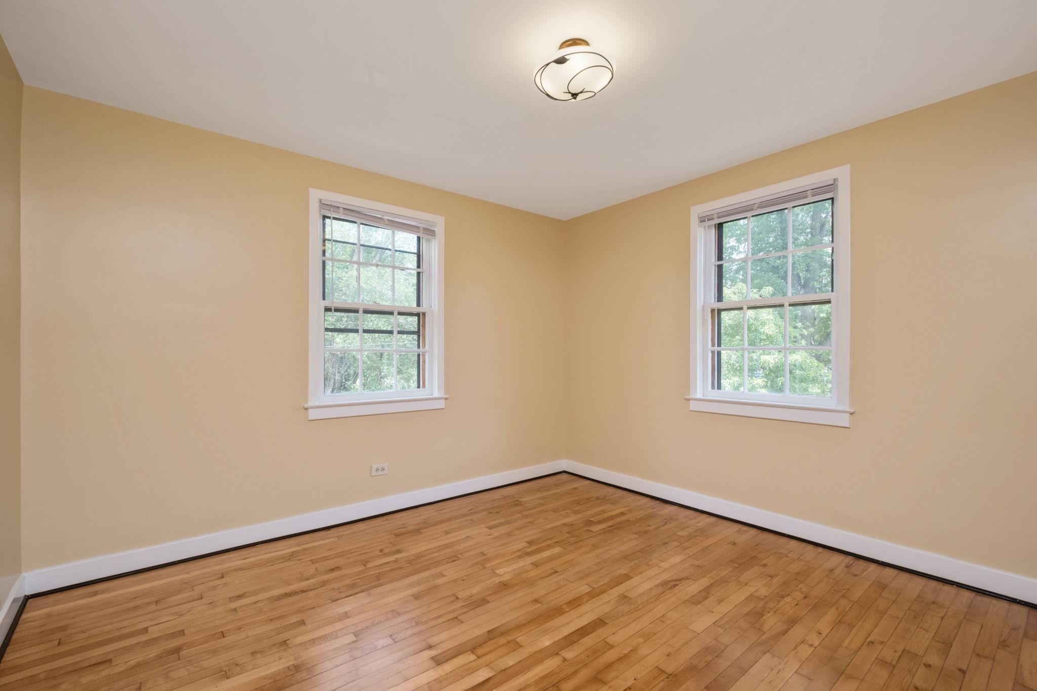1104 Ware Street Charlottesville, VA 22902 - Photo 9 of 36