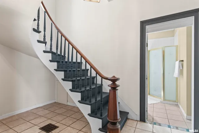 $198,500 | 508 North Washington Street, Mount Pulaski, IL 62548