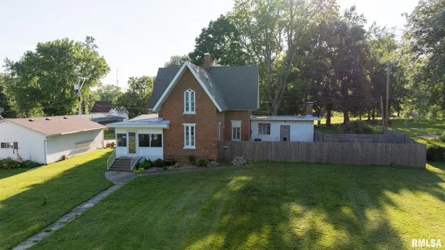 $198,500 | 508 North Washington Street, Mount Pulaski, IL 62548