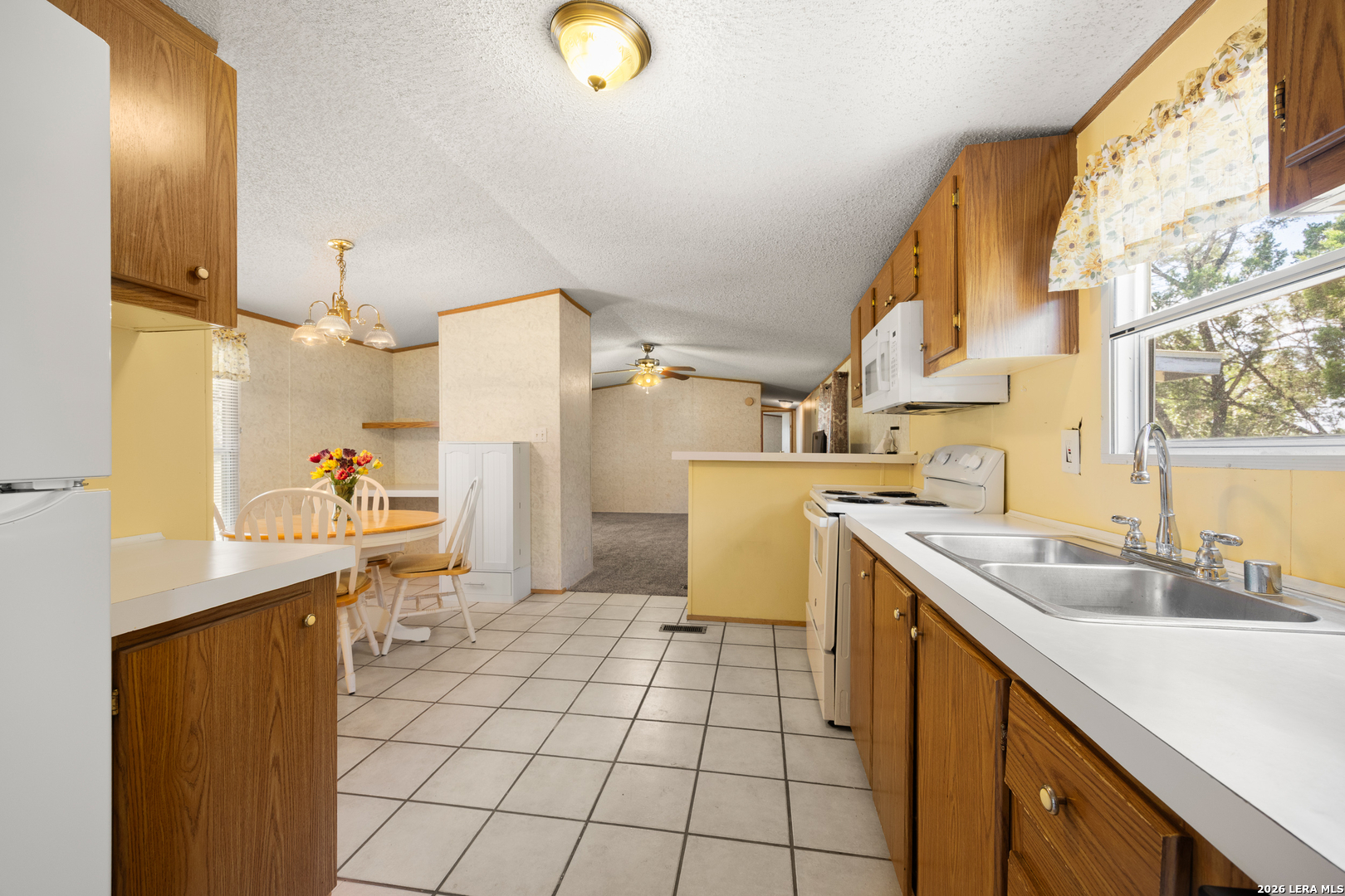 180 Ceniso Circle Spring Branch, TX 78070 - Photo 7 of 19