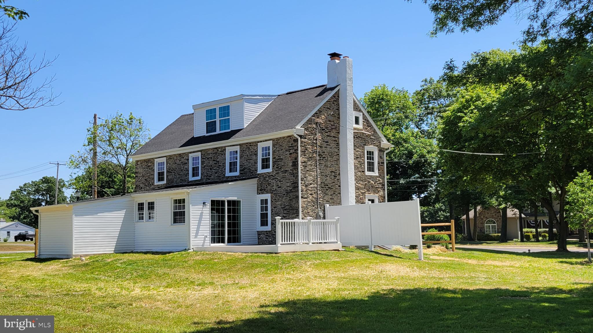 1200 Grn Rdg Circle Perkasie, PA 18944 - Photo 5 of 54