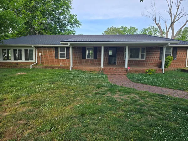 $2,800 | 267 Oak Street, Eagleville, TN 37060