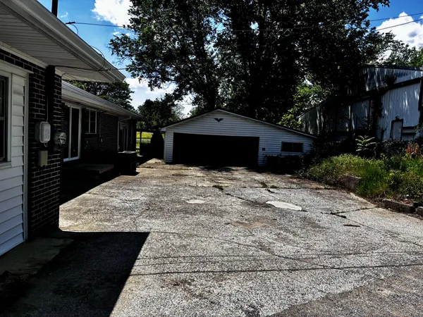 $2,800 | 267 Oak Street, Eagleville, TN 37060