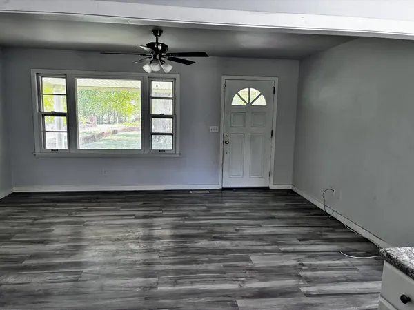 $2,800 | 267 Oak Street, Eagleville, TN 37060