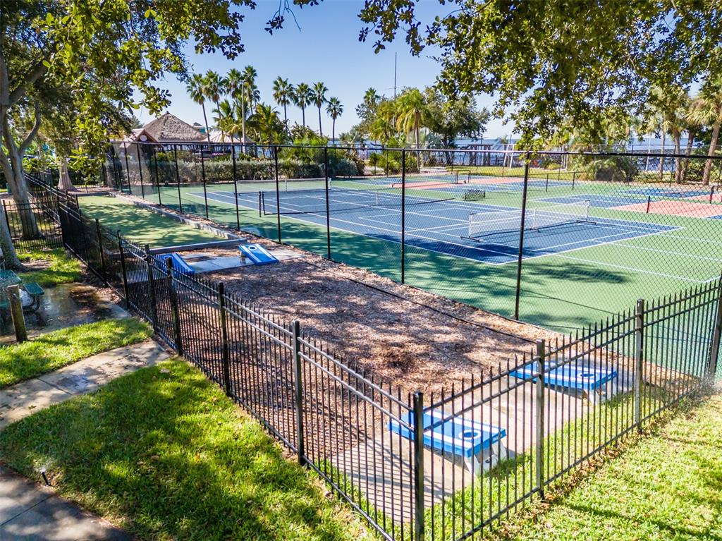 611 Destiny Drive, Unit 101 Ruskin, FL 33570 - Photo 25 of 45