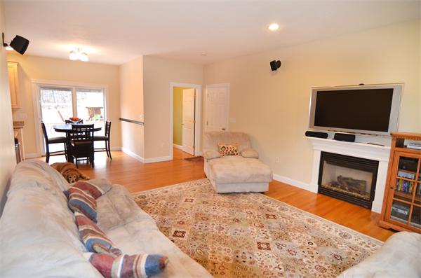 79 2nd Road Marlborough, MA 01752 - Photo 4 of 30 Gallery Image 4
