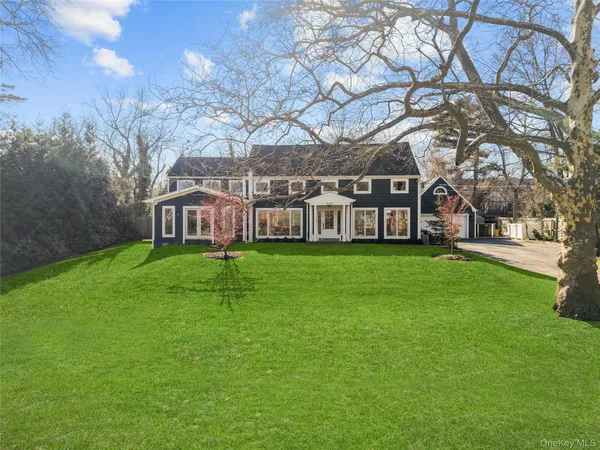 $2,795,000 | 930 Smith Lane, Woodmere, NY 11598