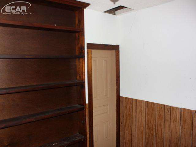 3618 West Beard Road Perry, MI 48872 - Photo 12 of 25 20457605-11.JPG