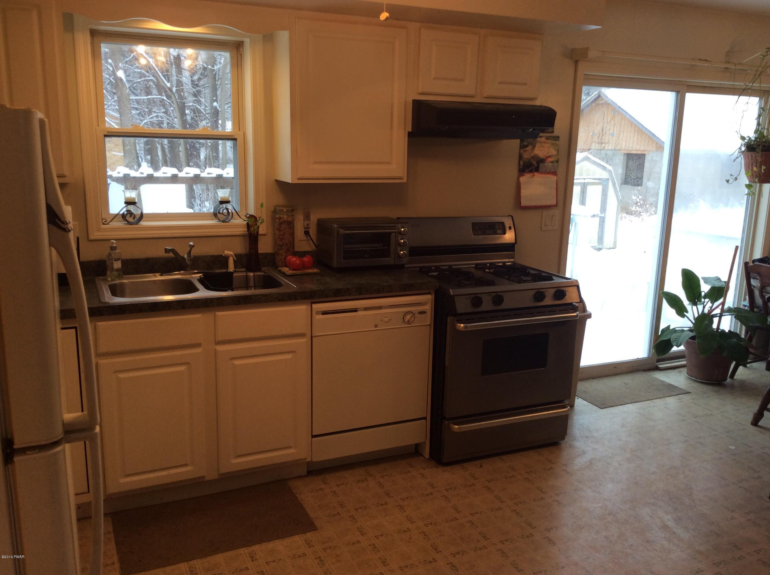 502 9th Street Matamoras, PA 18336 - Photo 18 of 51
