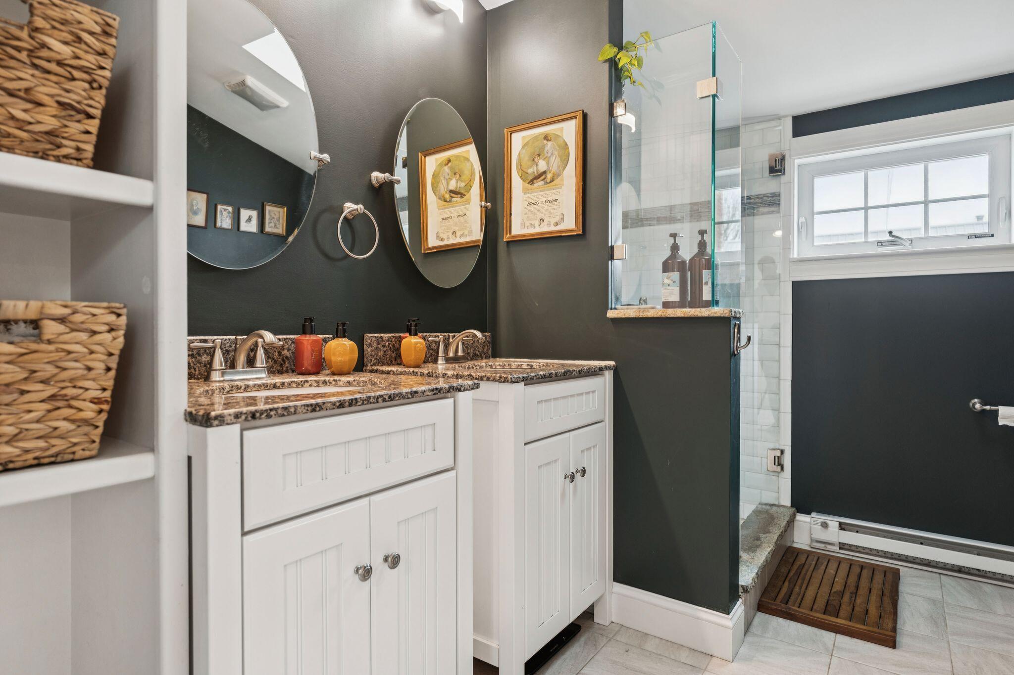 16 Tate Street, Unit 2 Portland, ME 04102 - Photo 32 of 37 16 Tate St 2 Portland 34