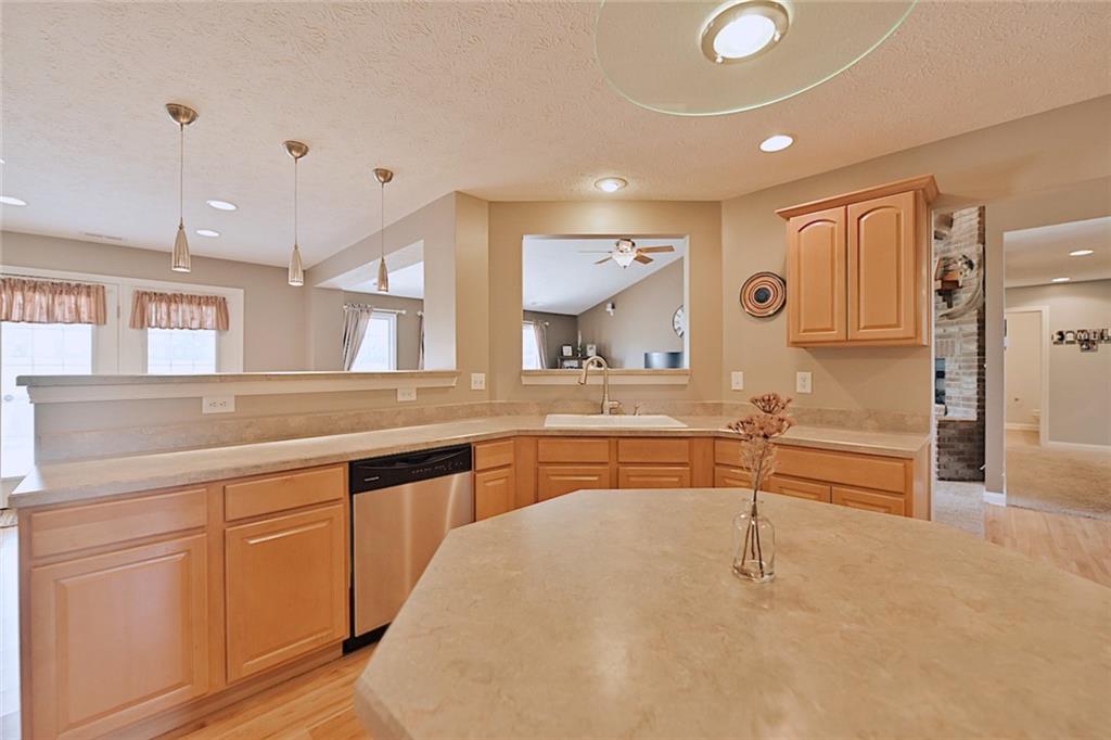 421 Lowry Street Jamestown, IN 46147 - Photo 23 of 60