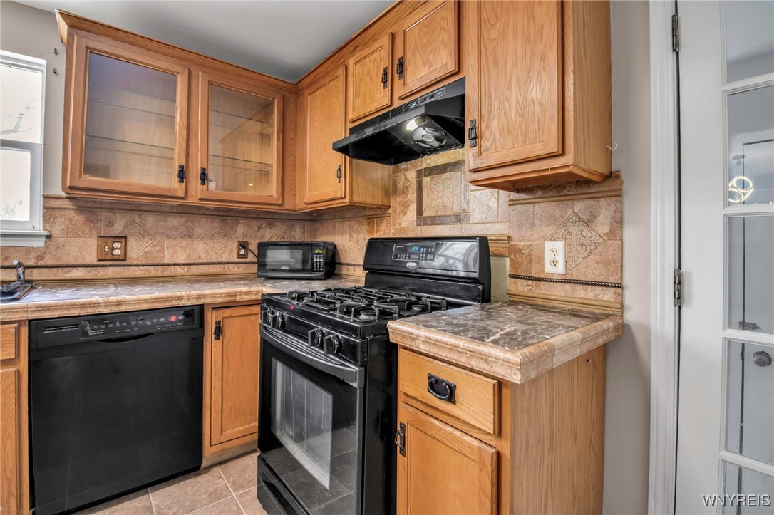 105 Whitney Place Buffalo, NY 14201 - Photo 12 of 40