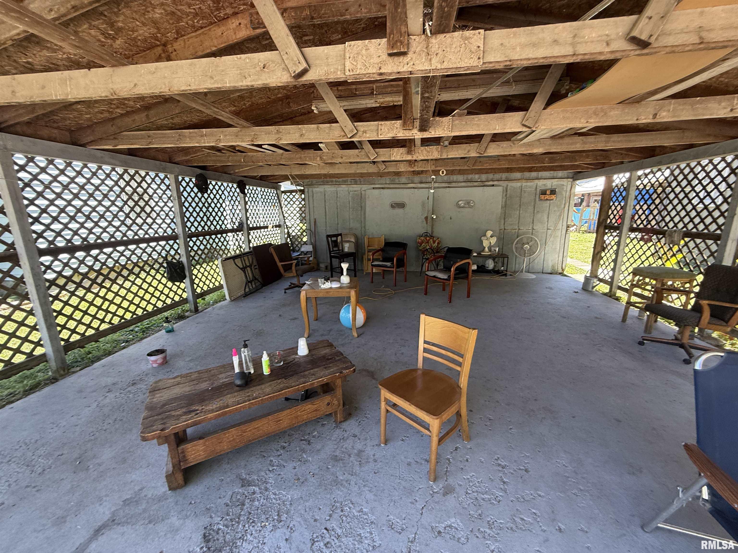 617 North Walnut Street Centralia, IL 62801 - Photo 9 of 21