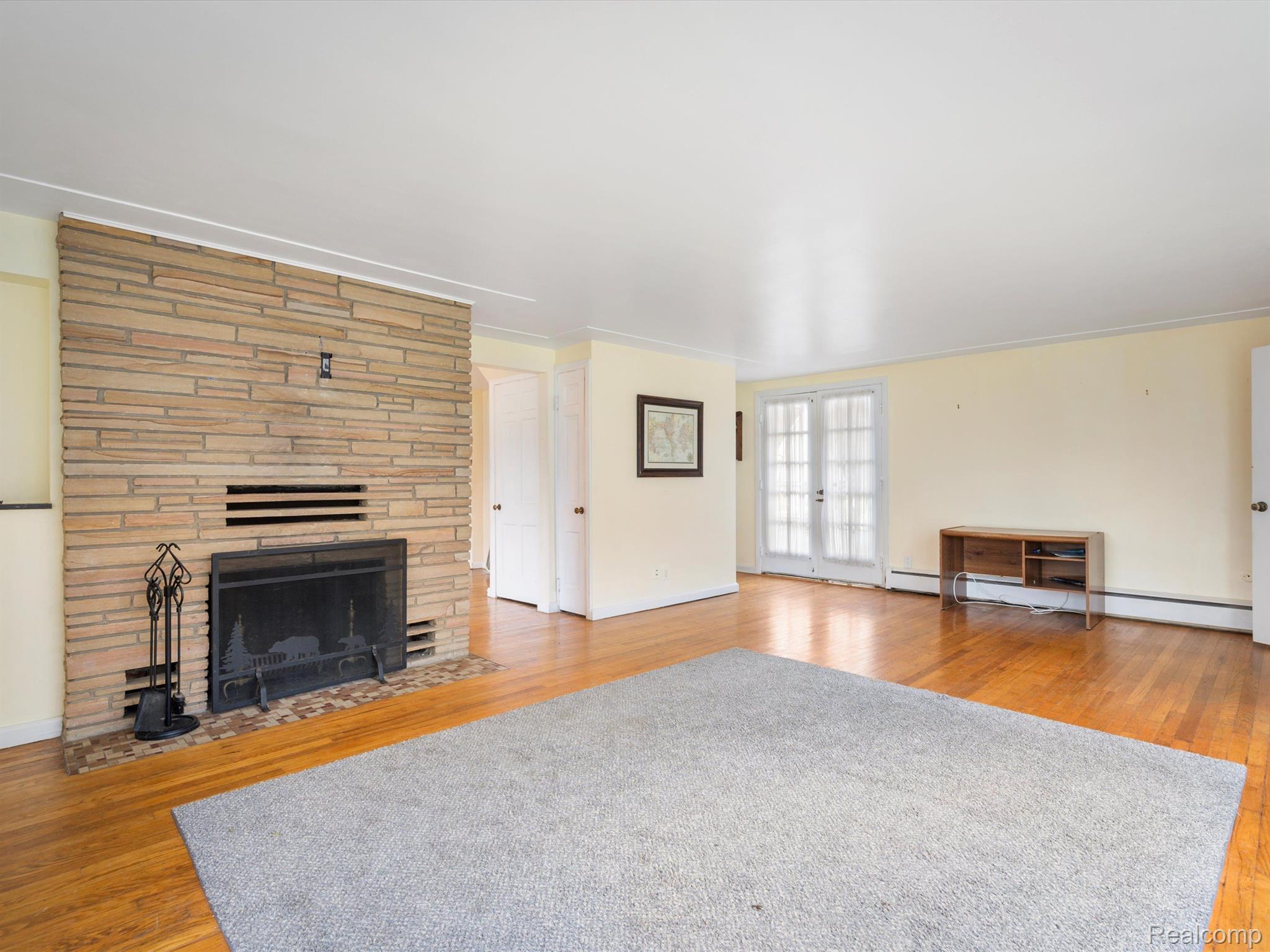 796 South Rochester Road Oakland, MI 48363 - Photo 6 of 20 Gallery Image 6
